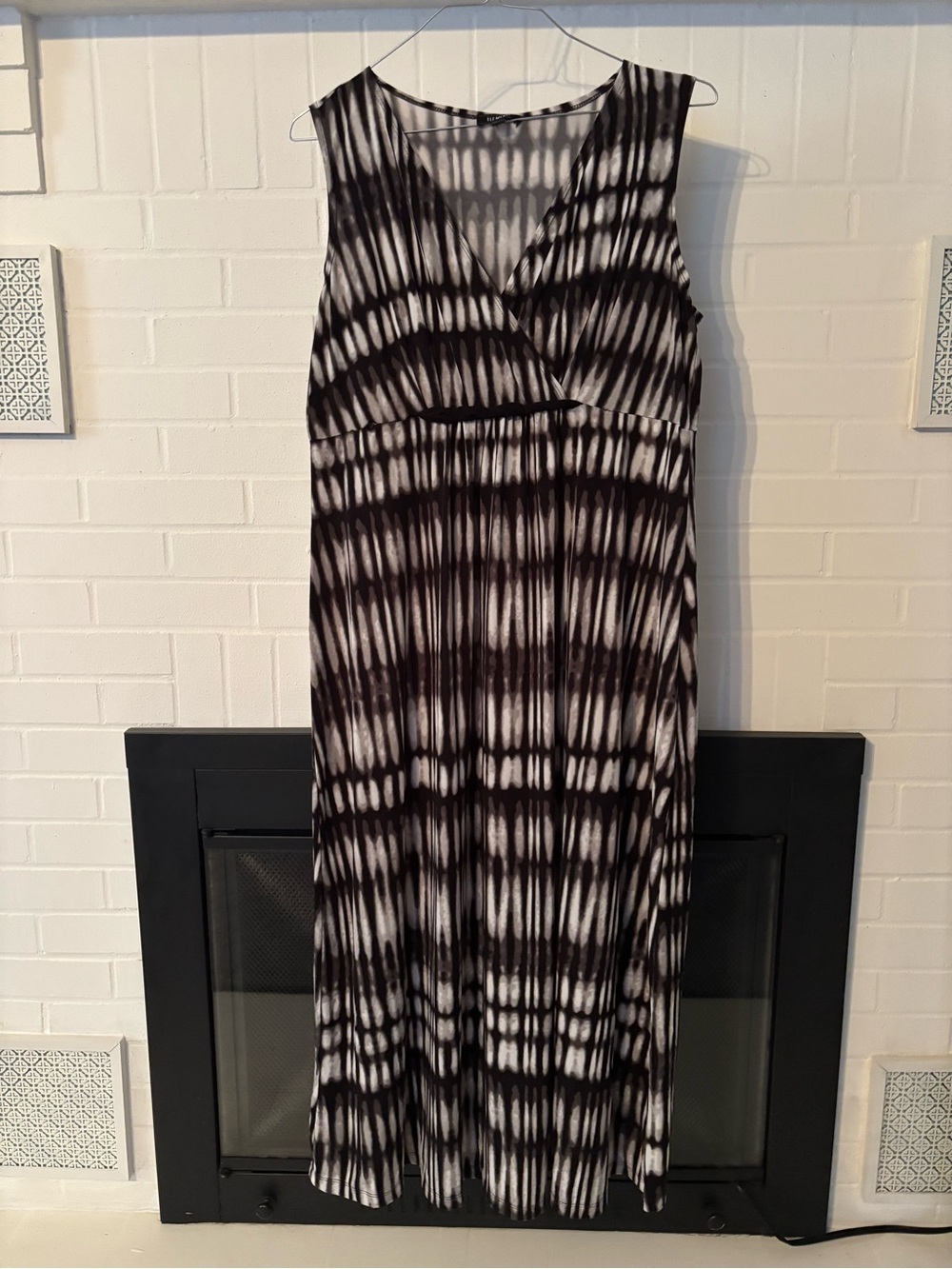 Elementz Black & White Tie-Dye Maxi Dress